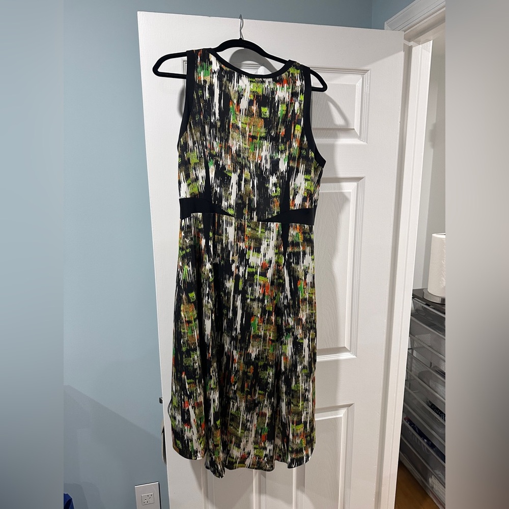 Silk dress perfect for the office and after-work cocktails!